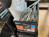 9 dozen houtschroeven en slag pluggen - afbeelding 2 van  8