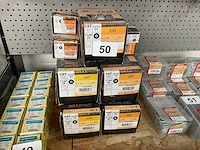 9 dozen houtschroeven