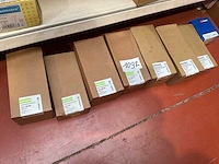 9 dozen houtschroeven