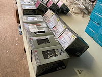 9 dozen inox dak schroeven - afbeelding 6 van  6