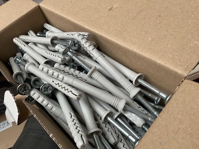 9 dozen slag pluggen - afbeelding 3 van  6