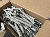 9 dozen slag pluggen - afbeelding 3 van  6