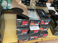 9 dozen slag pluggen - afbeelding 1 van  4