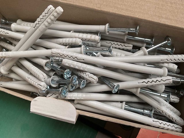 9 dozen slag pluggen - afbeelding 4 van  5