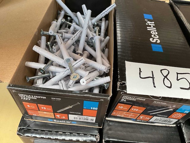 9 dozen slagpluggen - afbeelding 3 van  7