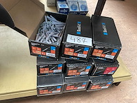 9 dozen slagpluggen - afbeelding 1 van  4