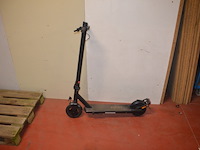 9 e-scooters xqisit x-100 defect en niet compleet (b437)