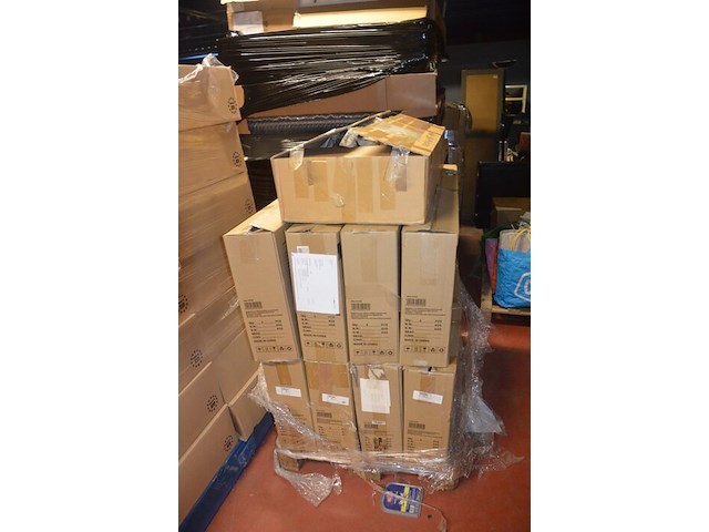 9 e-scooters xqisit x-100 defect en niet compleet (b437) - afbeelding 3 van  11