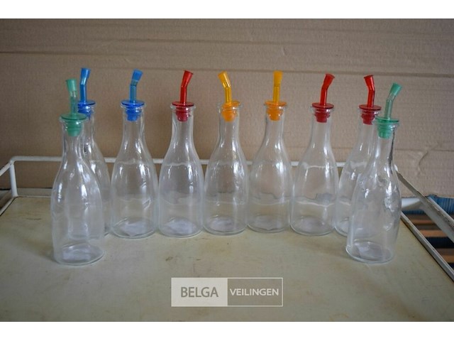 9 flesjes met inschenktuit - afbeelding 1 van  1