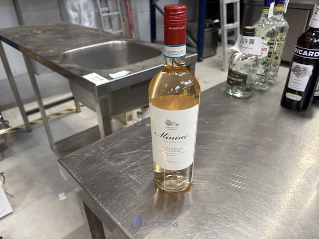 9 flessen rose wijn minini - afbeelding 1 van  4