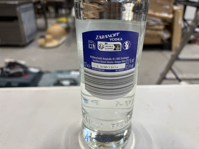9 flessen vodka zaranoff - afbeelding 2 van  3