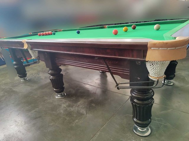 9 ft snookertafel met 3-delige leisteen – incl. ballen en 2 keus - afbeelding 11 van  24