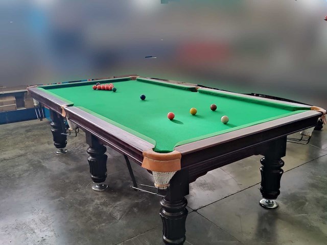 9 ft snookertafel met 3-delige leisteen – incl. ballen en 2 keus - afbeelding 18 van  24