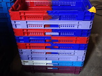 9 gekleurde platte bakken - afbeelding 1 van  1