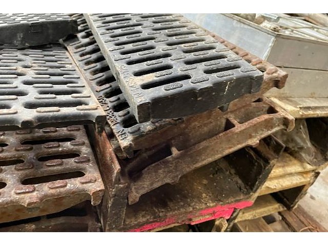 9 goten - afbeelding 3 van  5