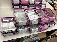 9 grijp dozen met nagels - afbeelding 1 van  6