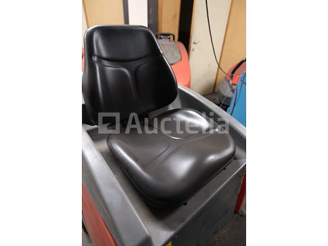 9 hako vloerschrijvers (nog te renoveren) - afbeelding 11 van  29