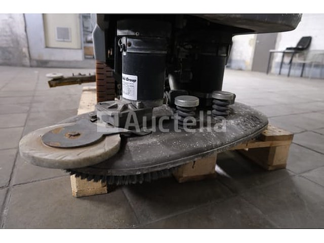 9 hako vloerschrijvers (nog te renoveren) - afbeelding 27 van  29