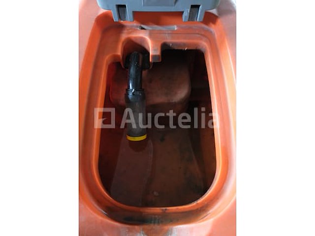 9 hako vloerschrijvers (nog te renoveren) - afbeelding 29 van  29