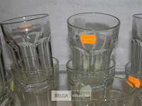 9 hoegaarden glazen - afbeelding 3 van  4