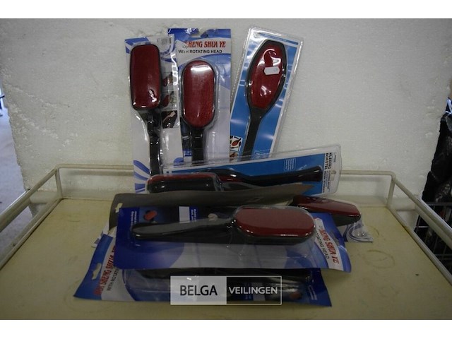 9 kleerborstels - afbeelding 1 van  2