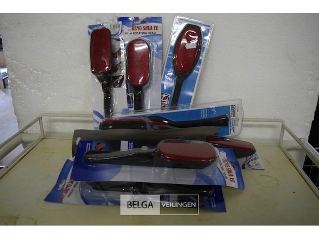 9 kleerborstels - afbeelding 1 van  2