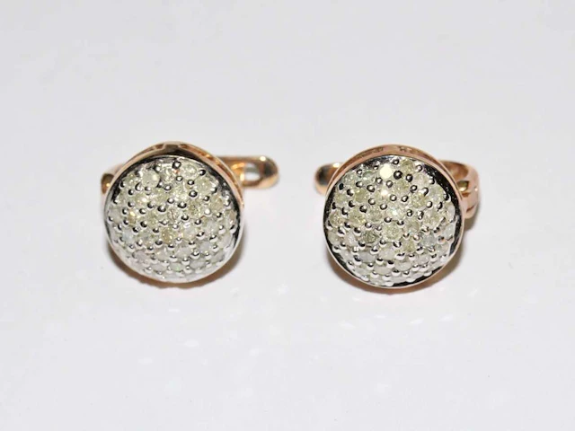 9 kt geelgouden oorbel met 0,82 cts natuurlijke diamant - afbeelding 7 van  7
