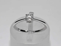 9 kt witgouden ring met natuurlijke diamant - afbeelding 1 van  7