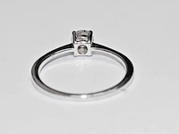 9 kt witgouden ring met natuurlijke diamant - afbeelding 4 van  7
