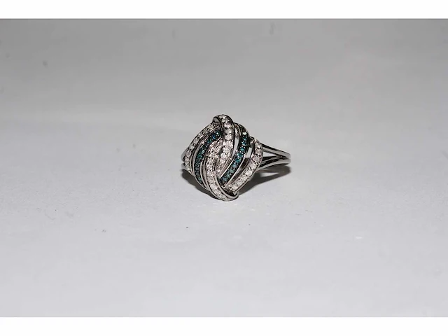 9 kt witgouden ring met natuurlijke diamant - afbeelding 2 van  9