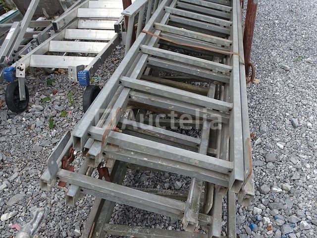9 ladders (rek niet inbegrepen) - afbeelding 1 van  7
