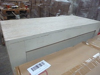 9-lades ladekast van mangohout en ijzer in zwart - afbeelding 4 van  13