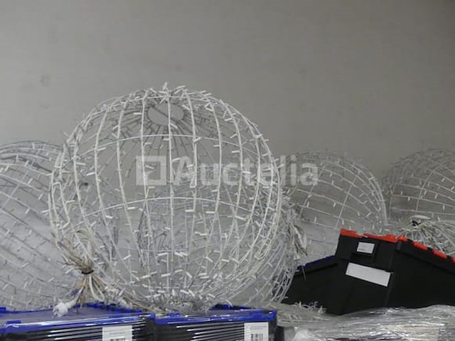 9 lichtdecoraties (hangende bollen) - afbeelding 4 van  10