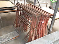 9 metalen schragen - afbeelding 2 van  4