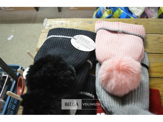 9 mutsen - afbeelding 2 van  3