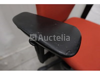 9 ongelijke bureaustoelen - afbeelding 10 van  10