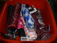 9 paraplu's - afbeelding 1 van  2