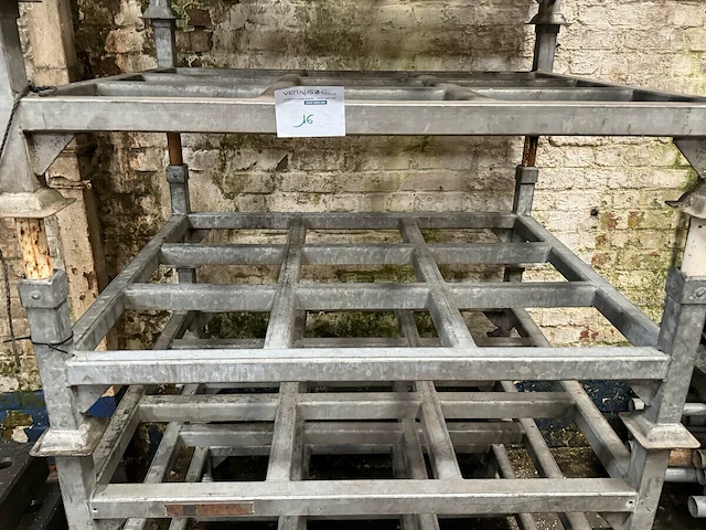 9 plooibare metalen stapelbakken - afbeelding 5 van  5