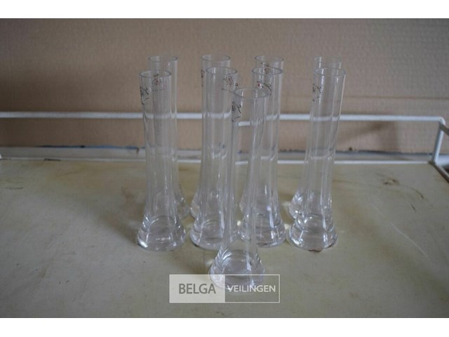 9 rozenvaasjes - afbeelding 1 van  2
