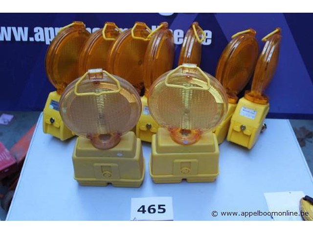 9 signalisatielampen, werking niet gekend - afbeelding 1 van  3