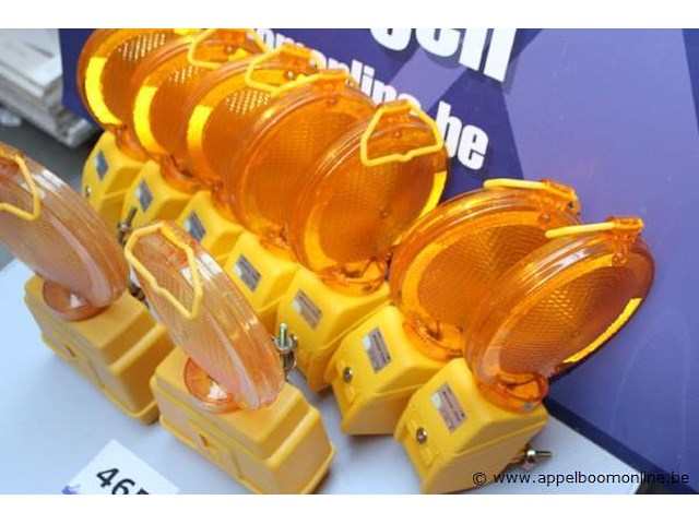 9 signalisatielampen, werking niet gekend - afbeelding 3 van  3