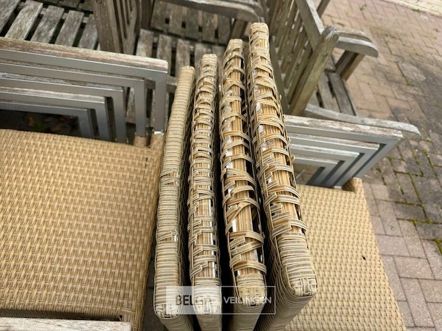 ± 9 tuinstoelen - afbeelding 3 van  4