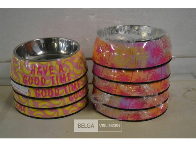 9 voerbakjes kat\hond ø15 cm - afbeelding 1 van  3