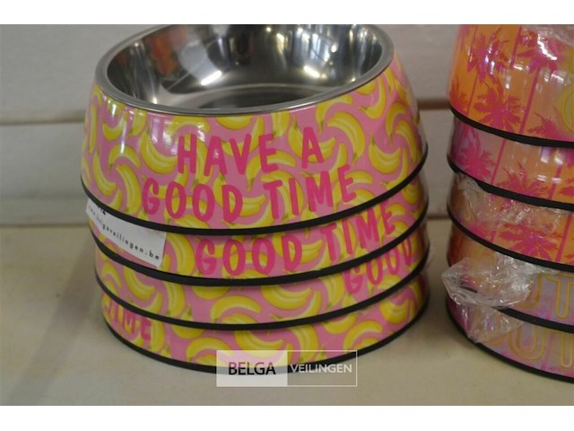 9 voerbakjes kat\hond ø15 cm - afbeelding 2 van  3