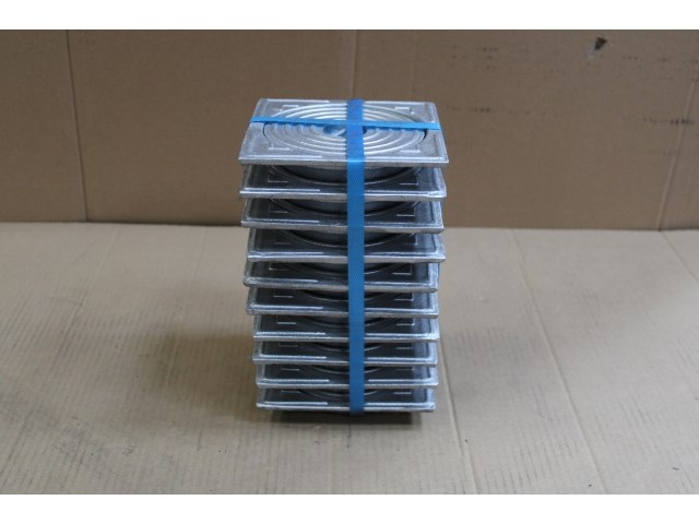 9 x alu deksel toezichtput ø125mm km=148x148mm - afbeelding 1 van  6