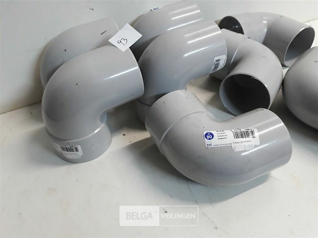 9 x bocht 90° 80 mm licht grijs pvc regenafvoer - afbeelding 3 van  3