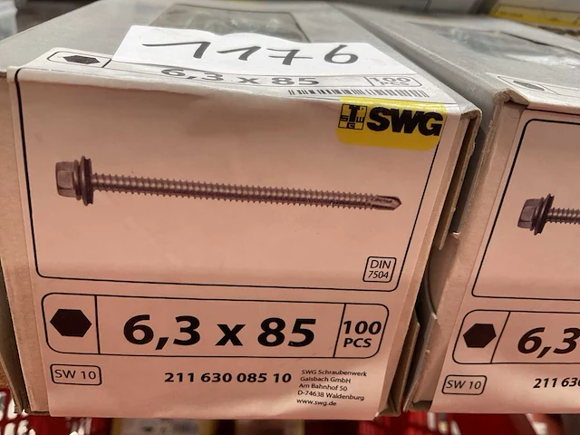 9 x dozen dakplaatschroeven; schroeven; metalen pluggen - afbeelding 3 van  5