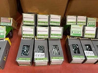 9 x dozen houtdraadbouten