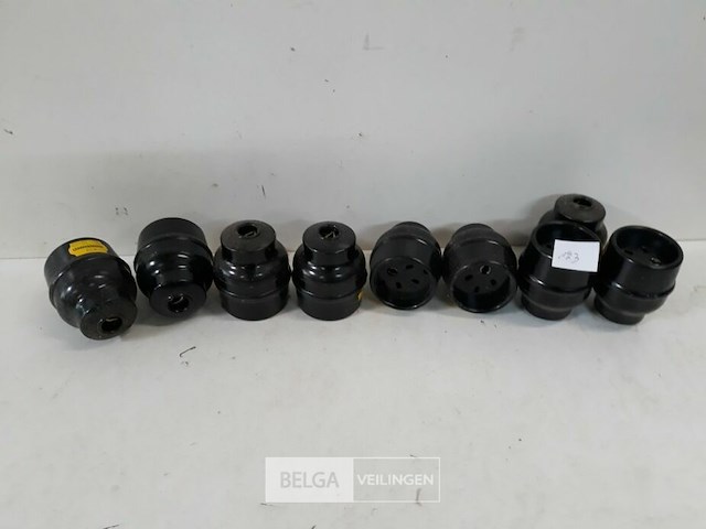 9 x stekker 4p plat-rond - afbeelding 2 van  3
