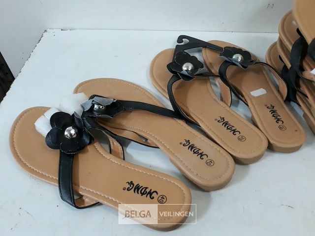 9 x teenslippers beige/zwart mix maten - afbeelding 3 van  3